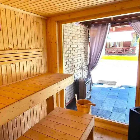 Osrodek Wczasowy Na Borach Корбелюв