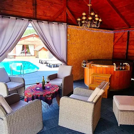 Osrodek Wczasowy Na Borach Chalet