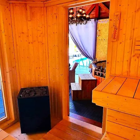 Osrodek Wczasowy Na Borach Chalet